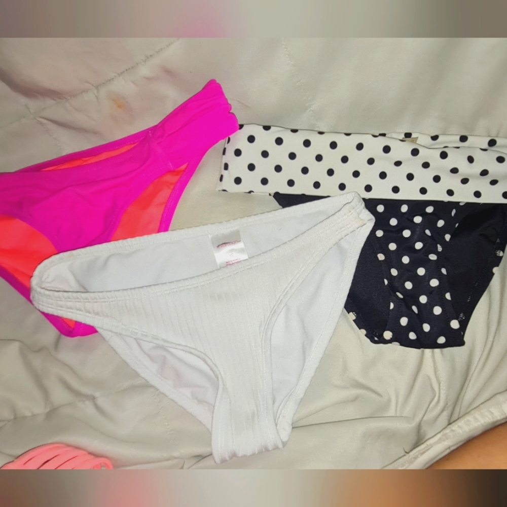Xs bikini bottoms